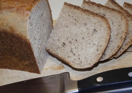 Хлеб серый с кофе и зеленой гречей