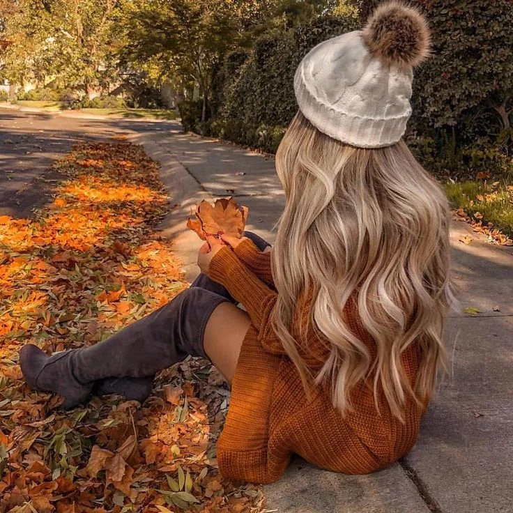 Чем осенний блонд отличается от летнего — и как на него перейти