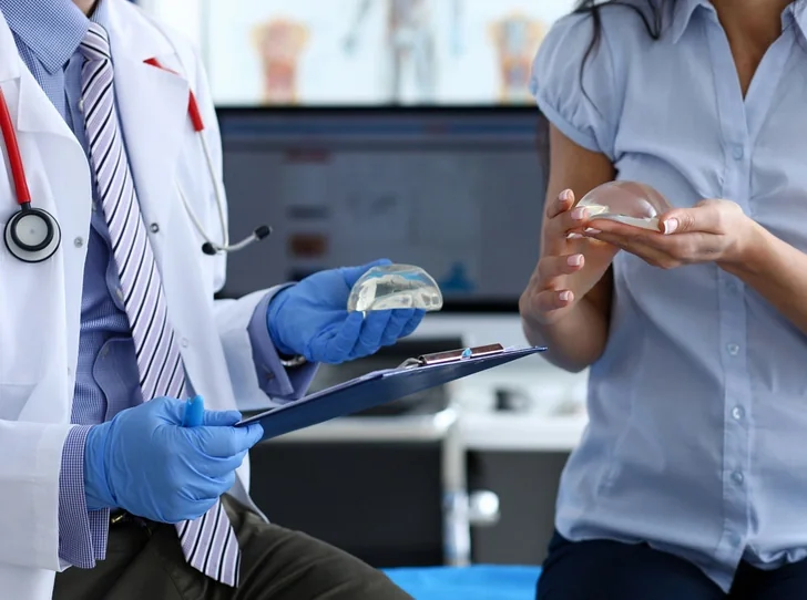 Мифы о маммопластике