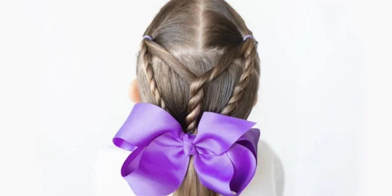 Низкий хвост с перекрученными прядками