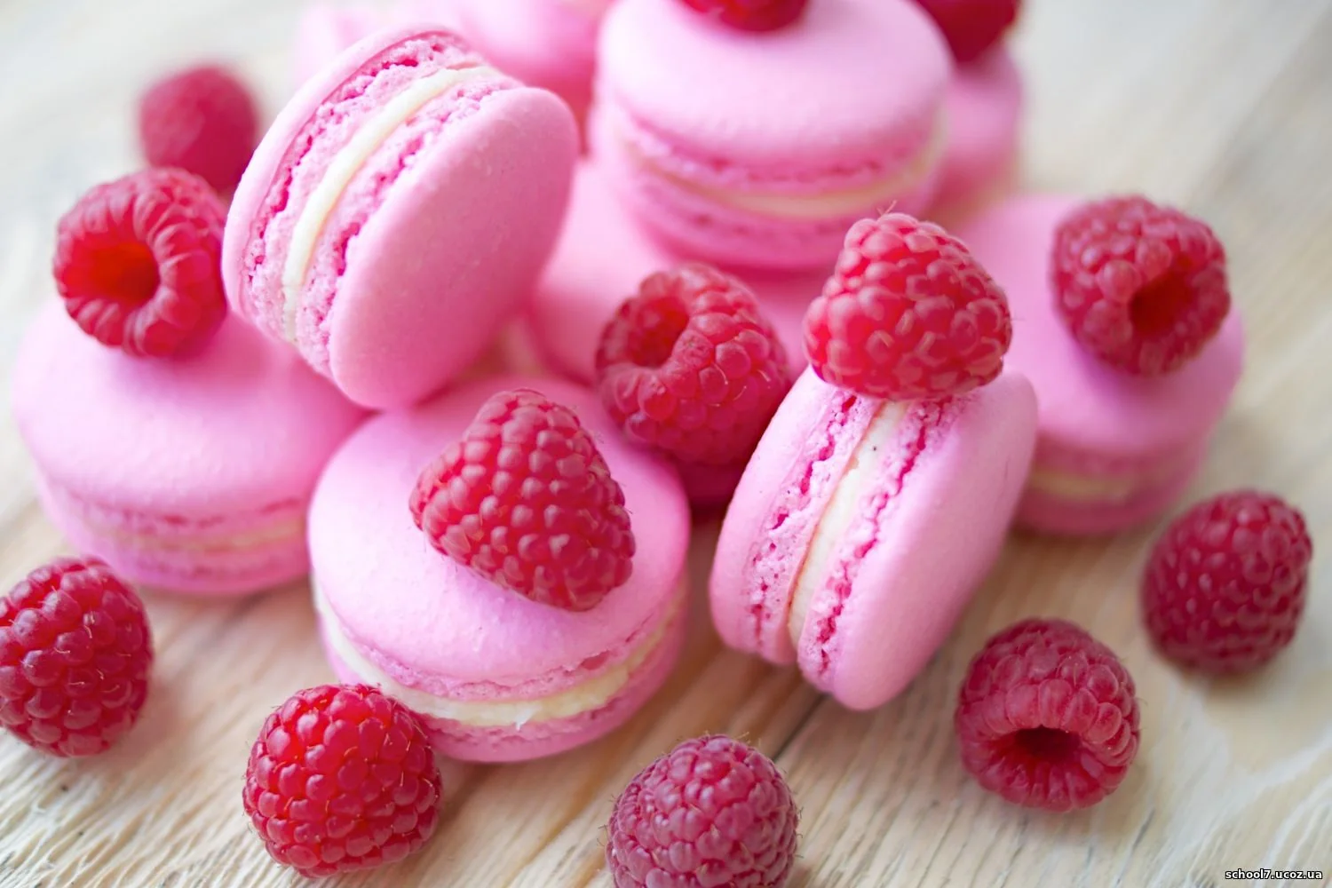 Почему после еды всегда хочется сладкого — и что с этим делать