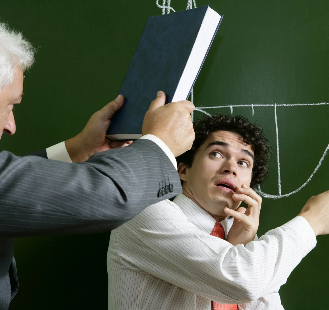 почему преподы иногда намеренно валят студентов?