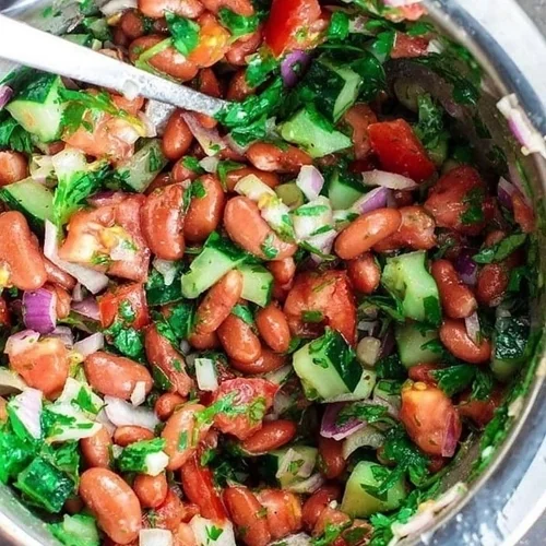 Салат из фасоли