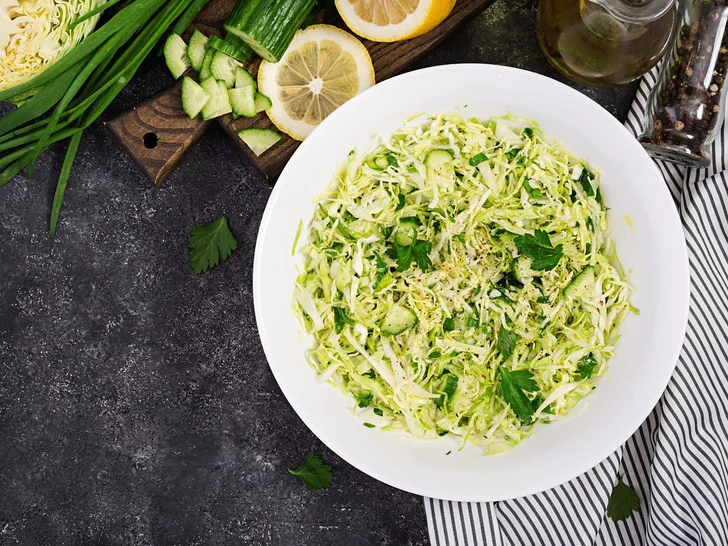 Салат «Зеленая богиня» — вкуснейший рецепт для тех, кто не хочет стареть